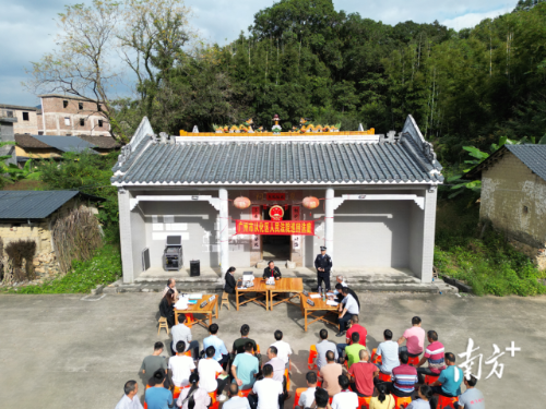 巡回法庭庭审现场。通讯员供图